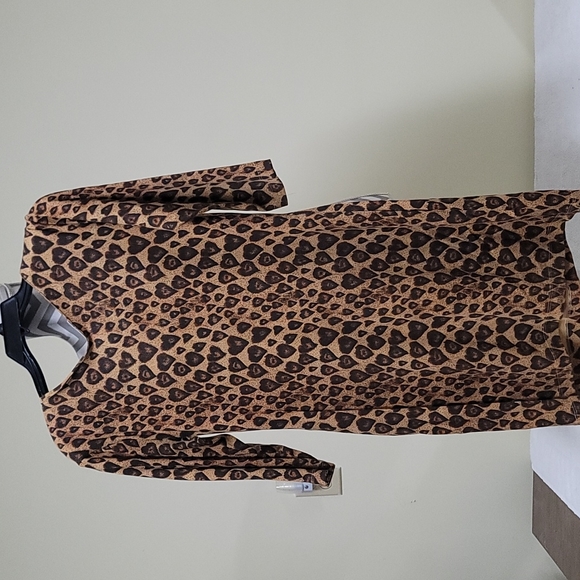 🐆 - Picture 2 of 2